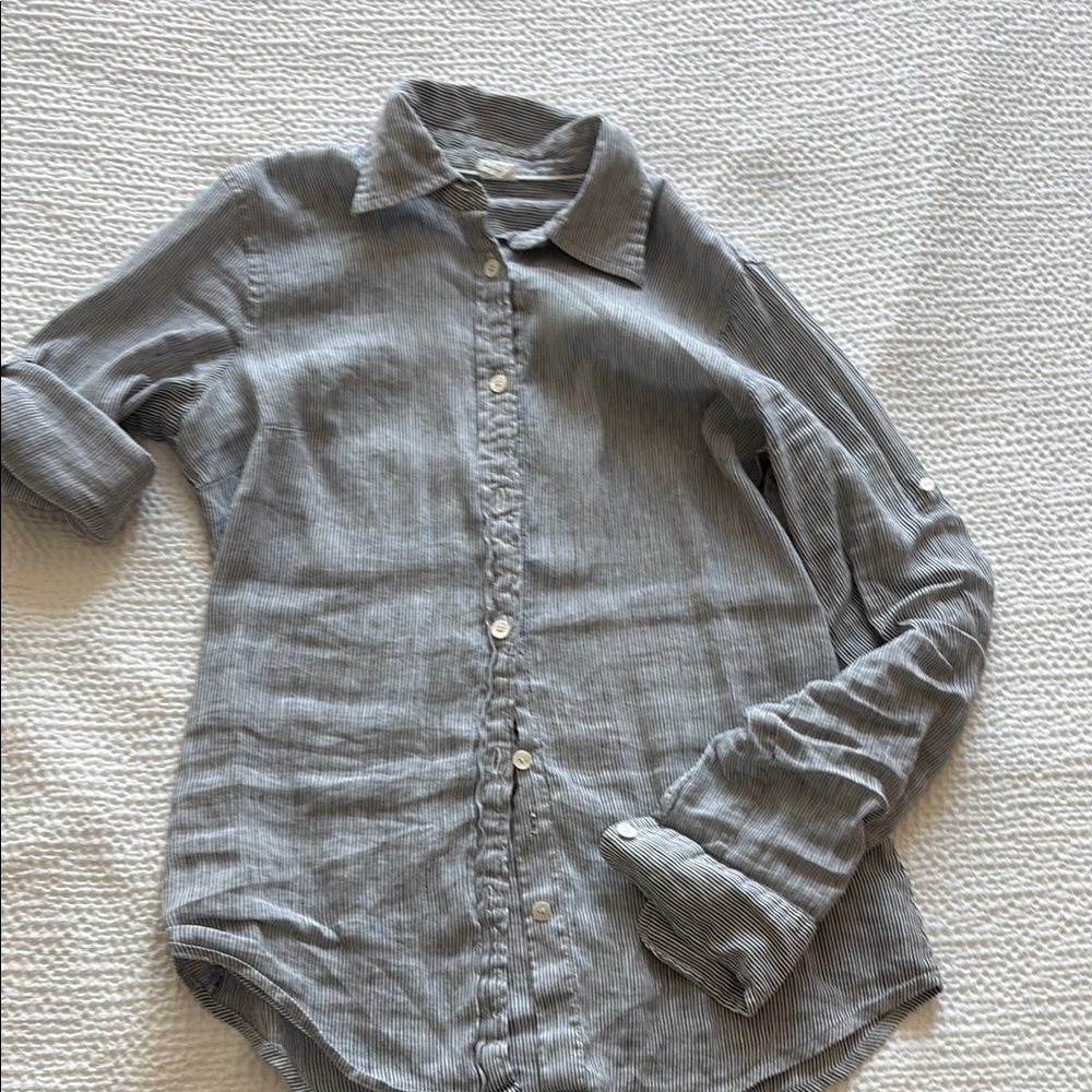 J. Crew White and Blue Button Down Shirt with Timeless Appeal